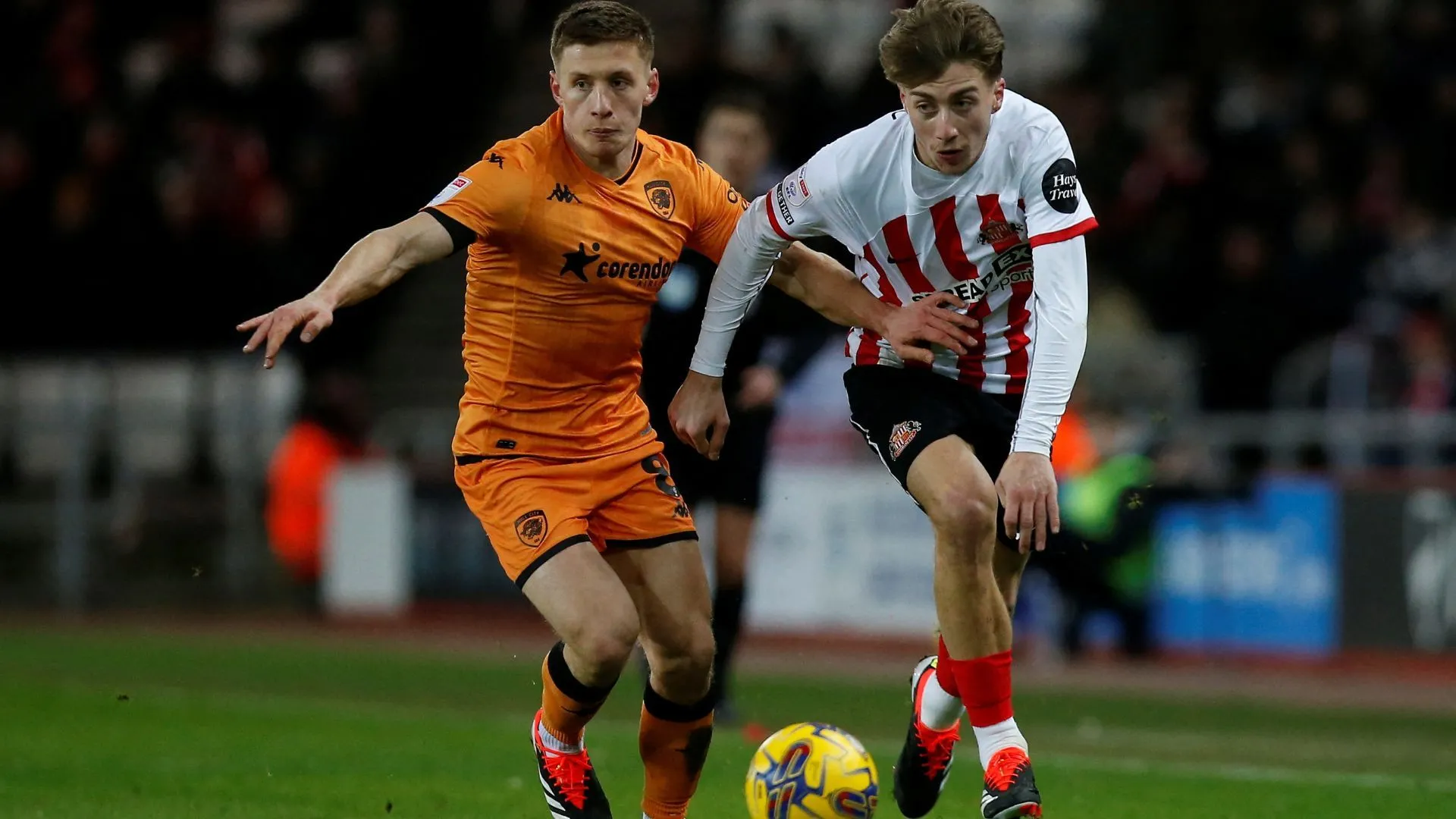 Đội trưởng Charlton Athletic Greg Docherty, người có thể bị thay thế tại Championship