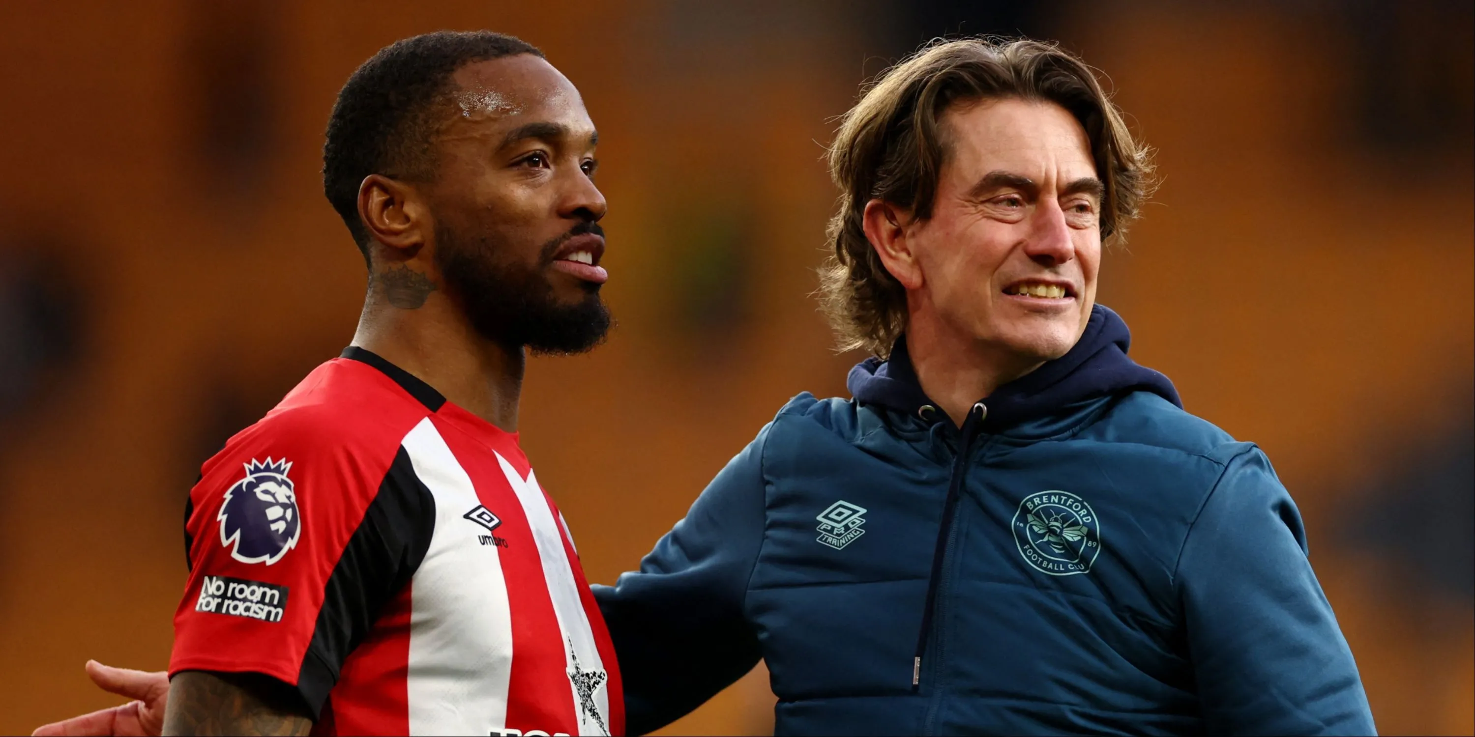 HLV Thomas Frank cùng tiền đạo Ivan Toney trong thời gian làm việc tại Brentford, trước khi có tin đồn chuyển đến Tottenham.