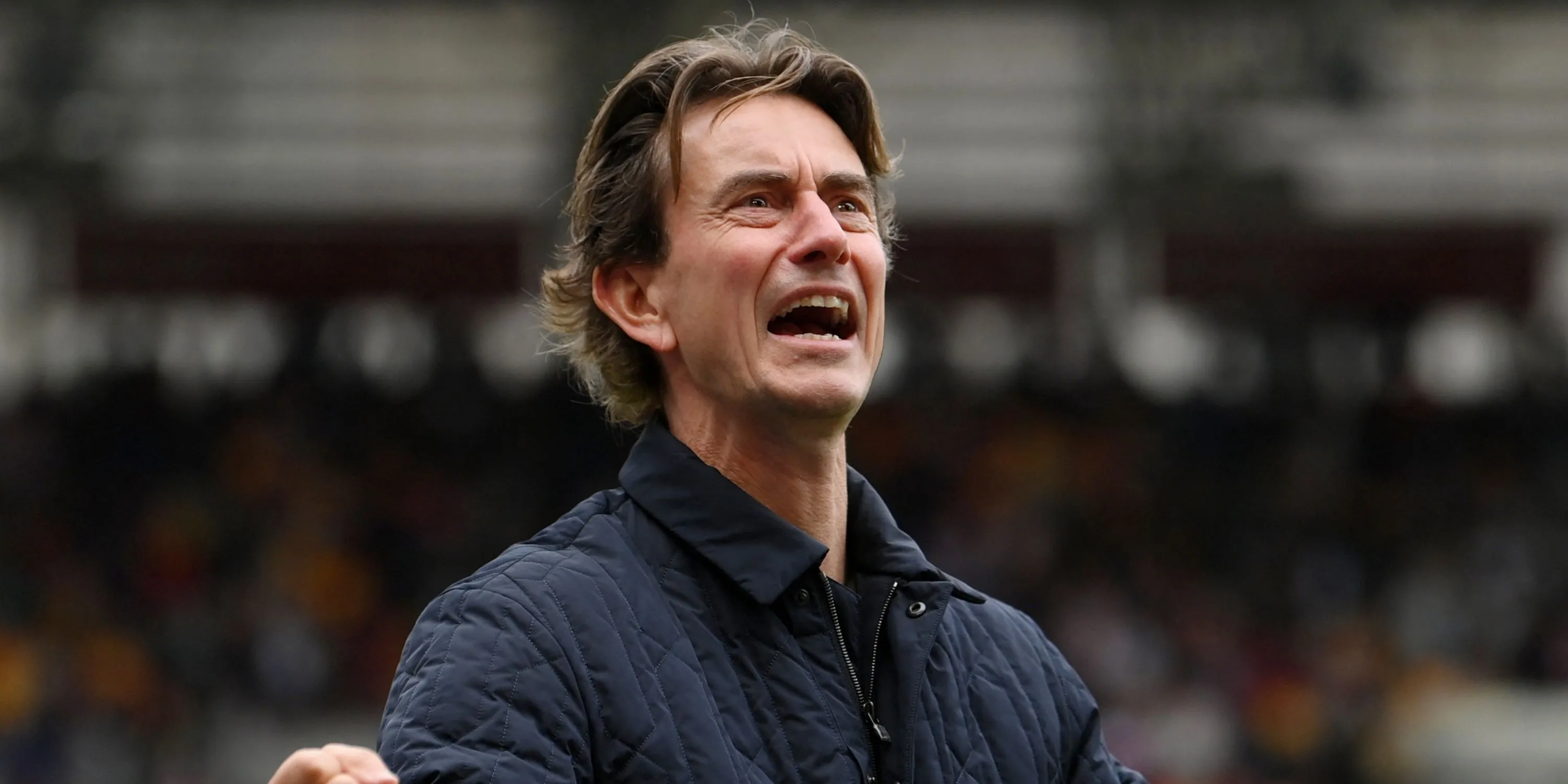 HLV Thomas Frank tại một trận đấu ở Premier League, người được bổ nhiệm dẫn dắt Tottenham
