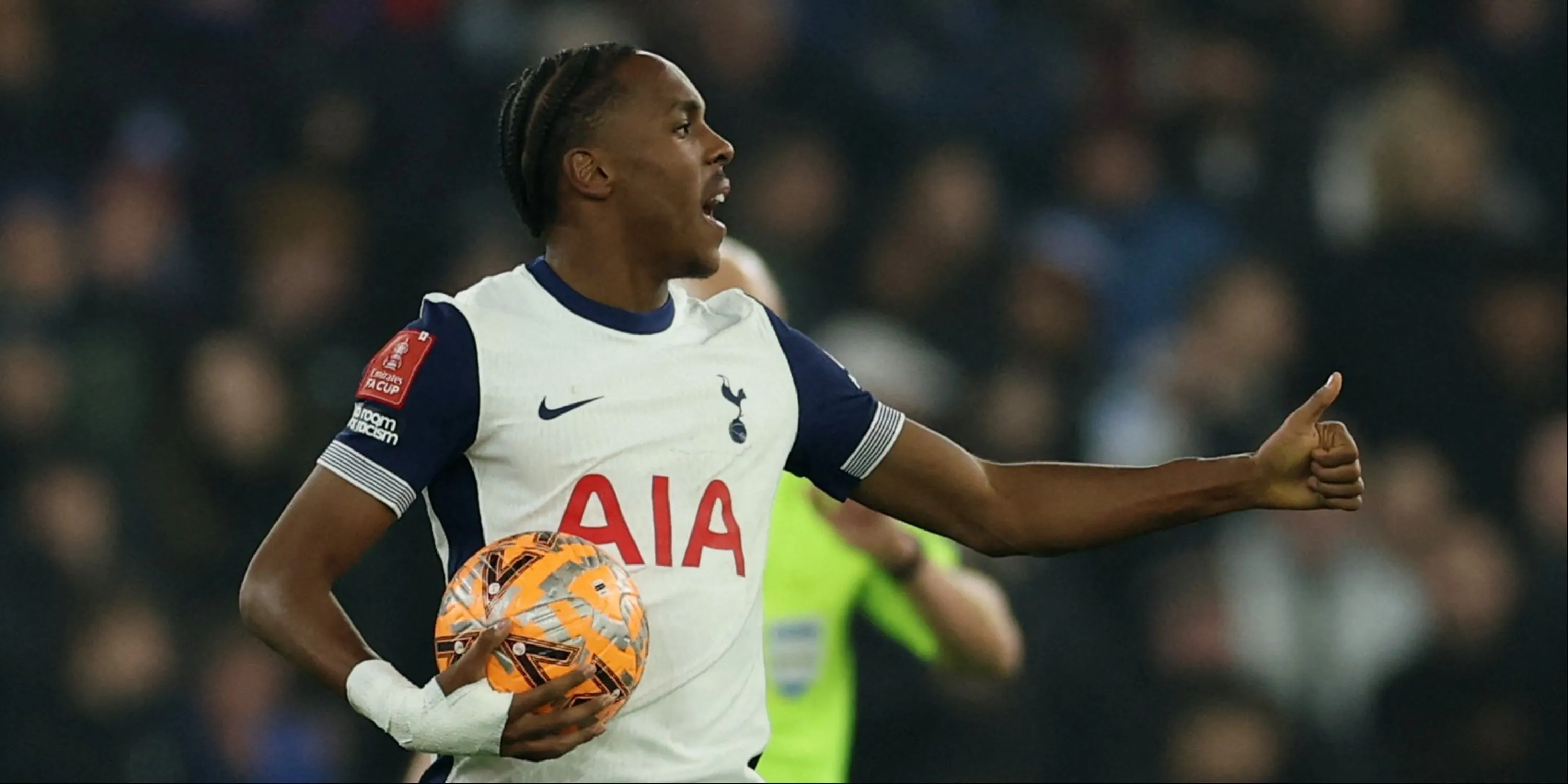Mathys Tel, mục tiêu chuyển nhượng tiềm năng của Tottenham Hotspur theo đề xuất của HLV Thomas Frank.