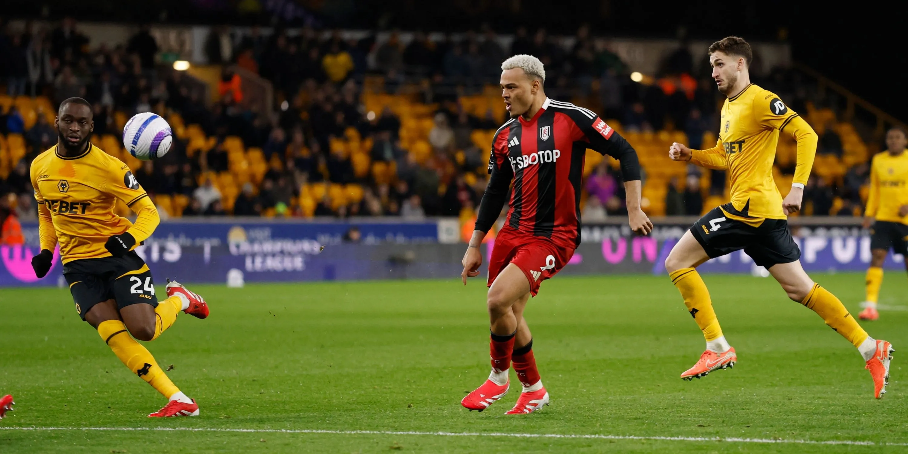 Newcastle Chốt Tiền Đạo Mới Từ Premier League? Mục Tiêu Rodrigo Muniz