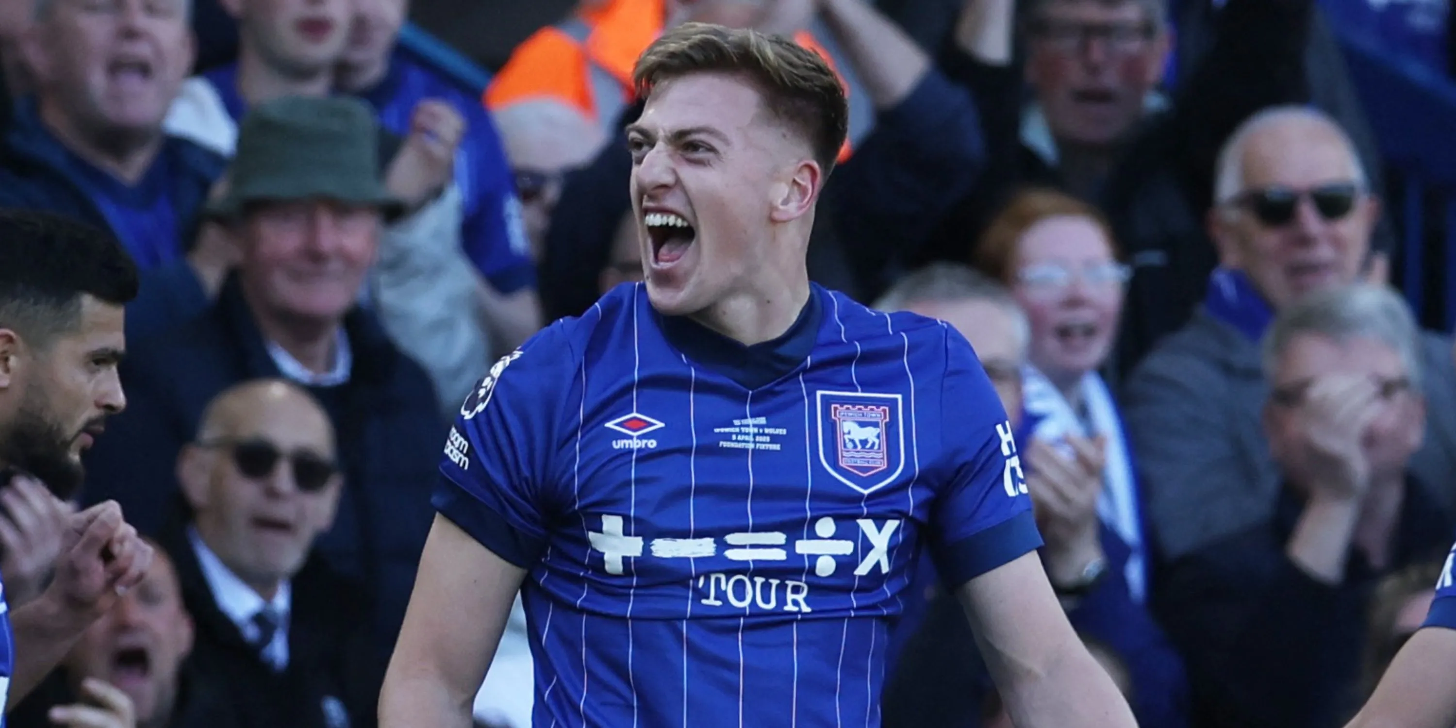 Tiền đạo Liam Delap trong màu áo Ipswich Town tại Premier League