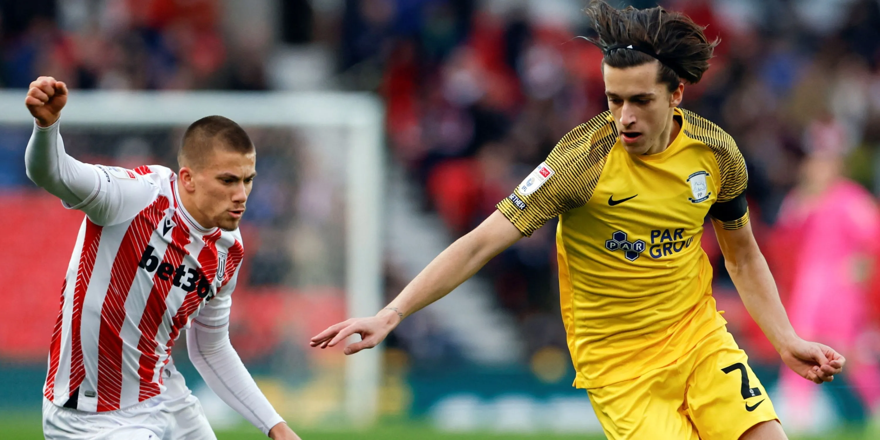 Alvaro Carreras tỏa sáng khi cho mượn tại Preston North End, chứng tỏ khả năng ở bóng đá Anh