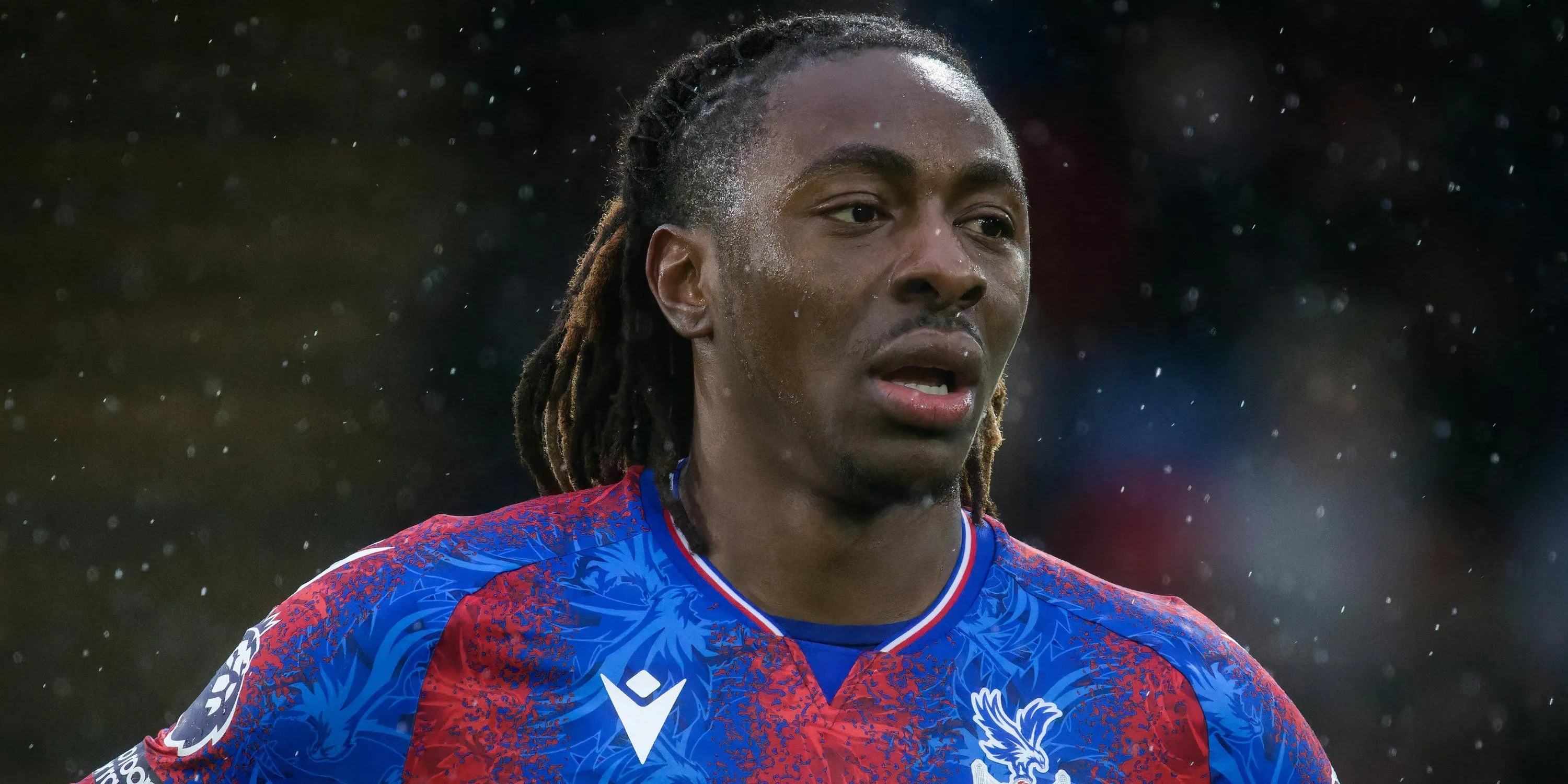 Eberechi Eze với phong thái thi đấu ấn tượng trong màu áo Crystal Palace, mục tiêu chuyển nhượng hàng đầu của Arsenal.