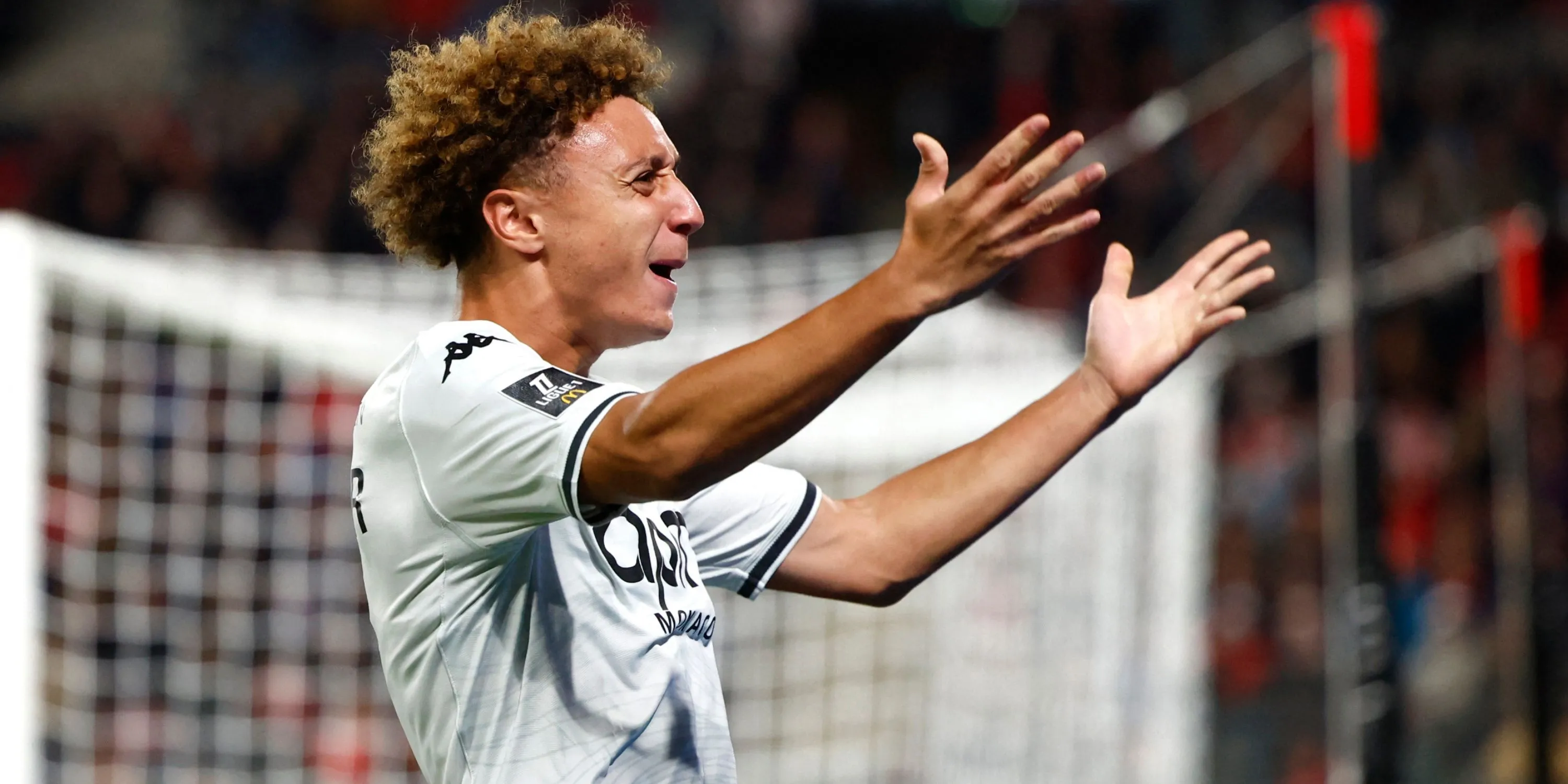 Eliesse Ben Seghir thi đấu cho Monaco, đóng góp vào mục tiêu Champions League