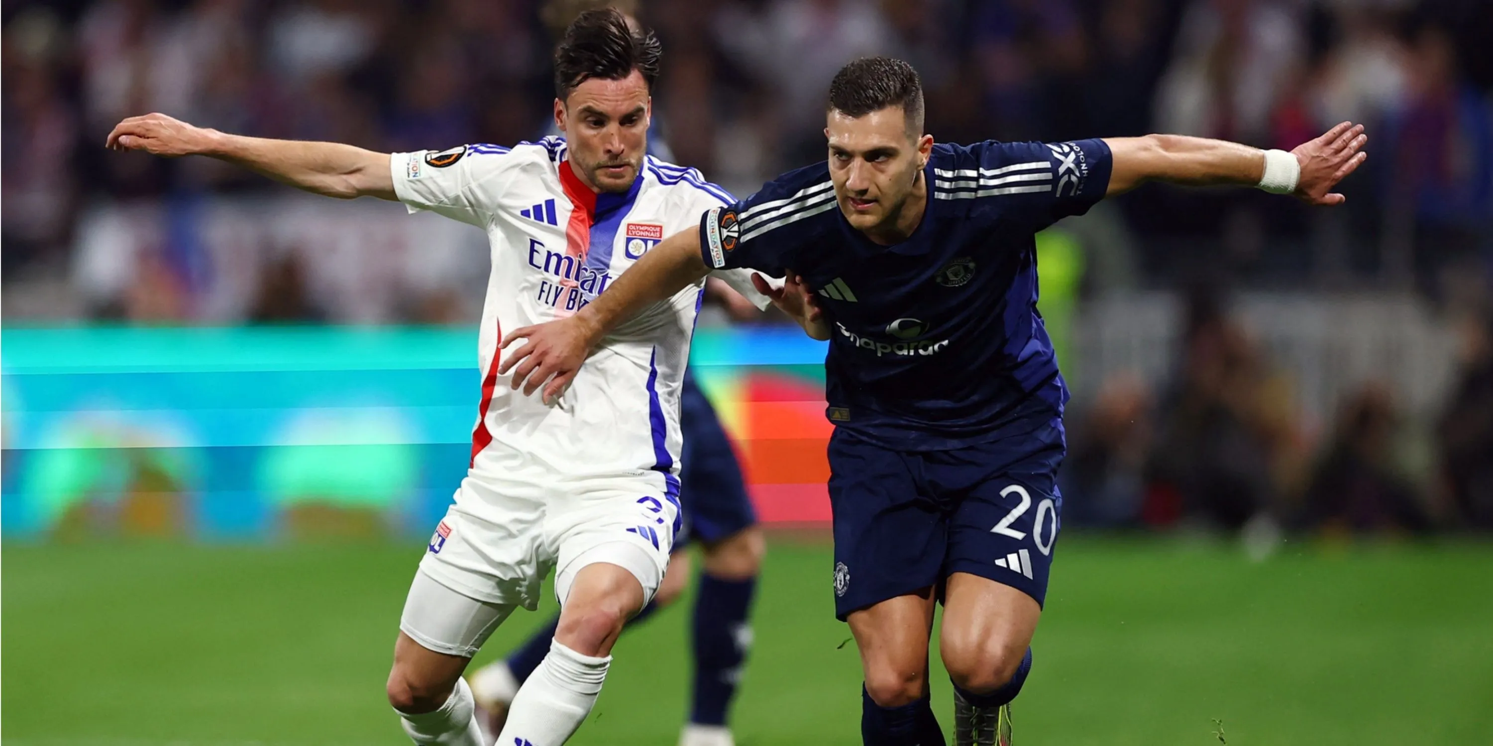 Hậu vệ Nicolas Tagliafico trong màu áo Lyon, mục tiêu chuyển nhượng tự do của Everton