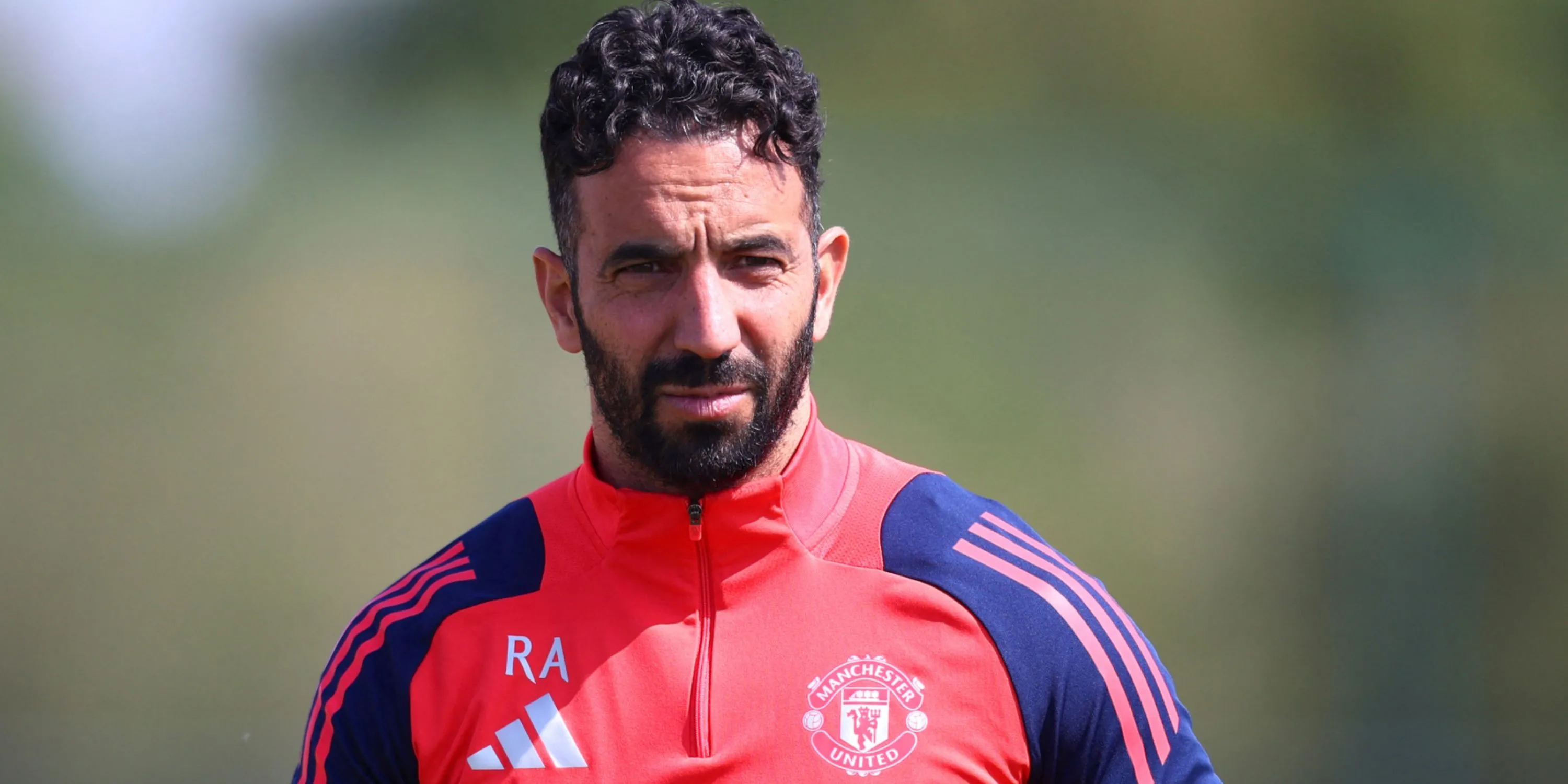 HLV Ruben Amorim của Manchester United trong buổi họp báo