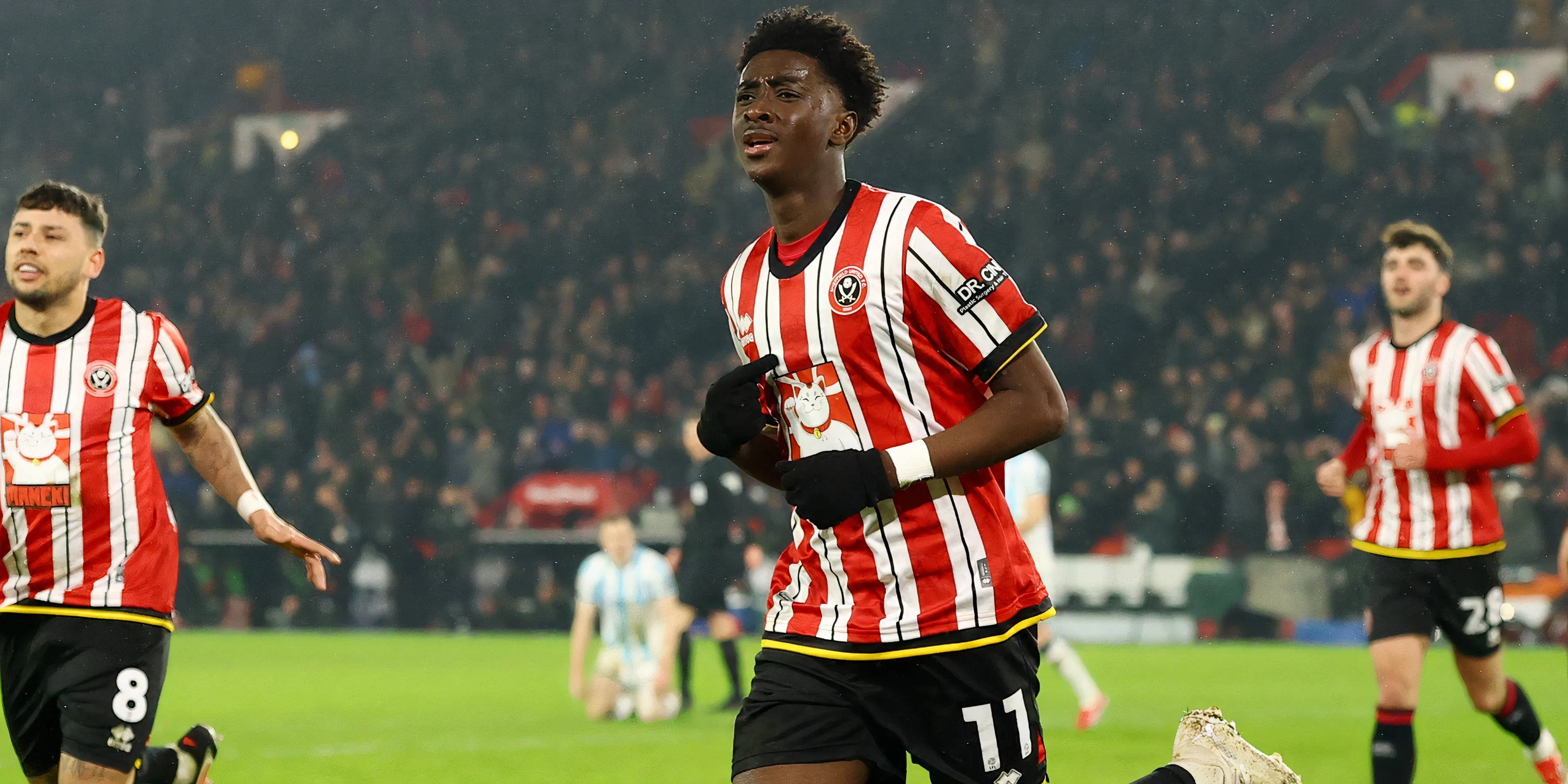 Jesurun Rak-Sakyi trong màu áo Sheffield United, nơi anh đã thể hiện tài năng khi được cho mượn.