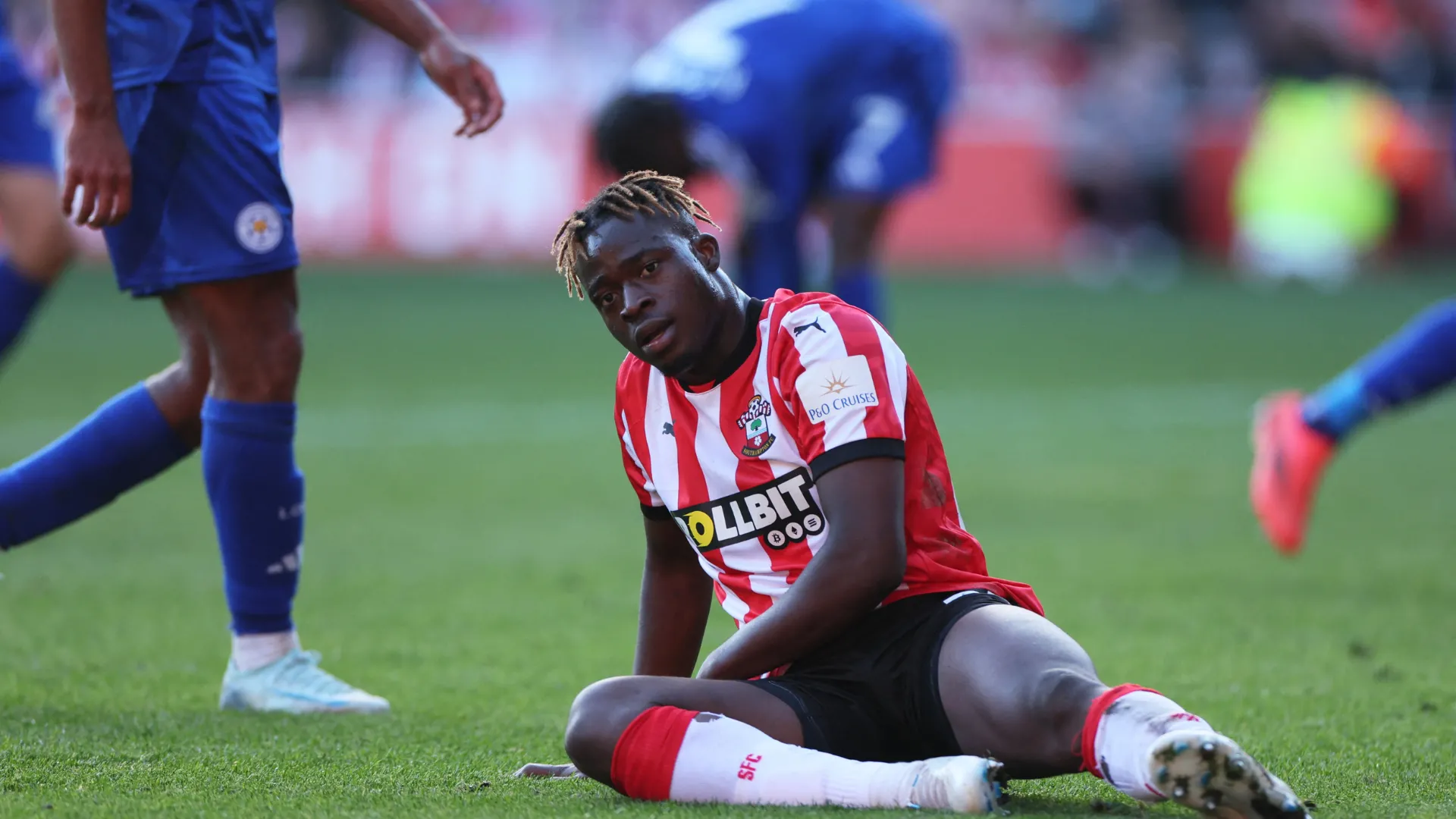 Kamaldeen Sulemana, một trong số các cầu thủ đã rời Southampton sau khi đội xuống hạng