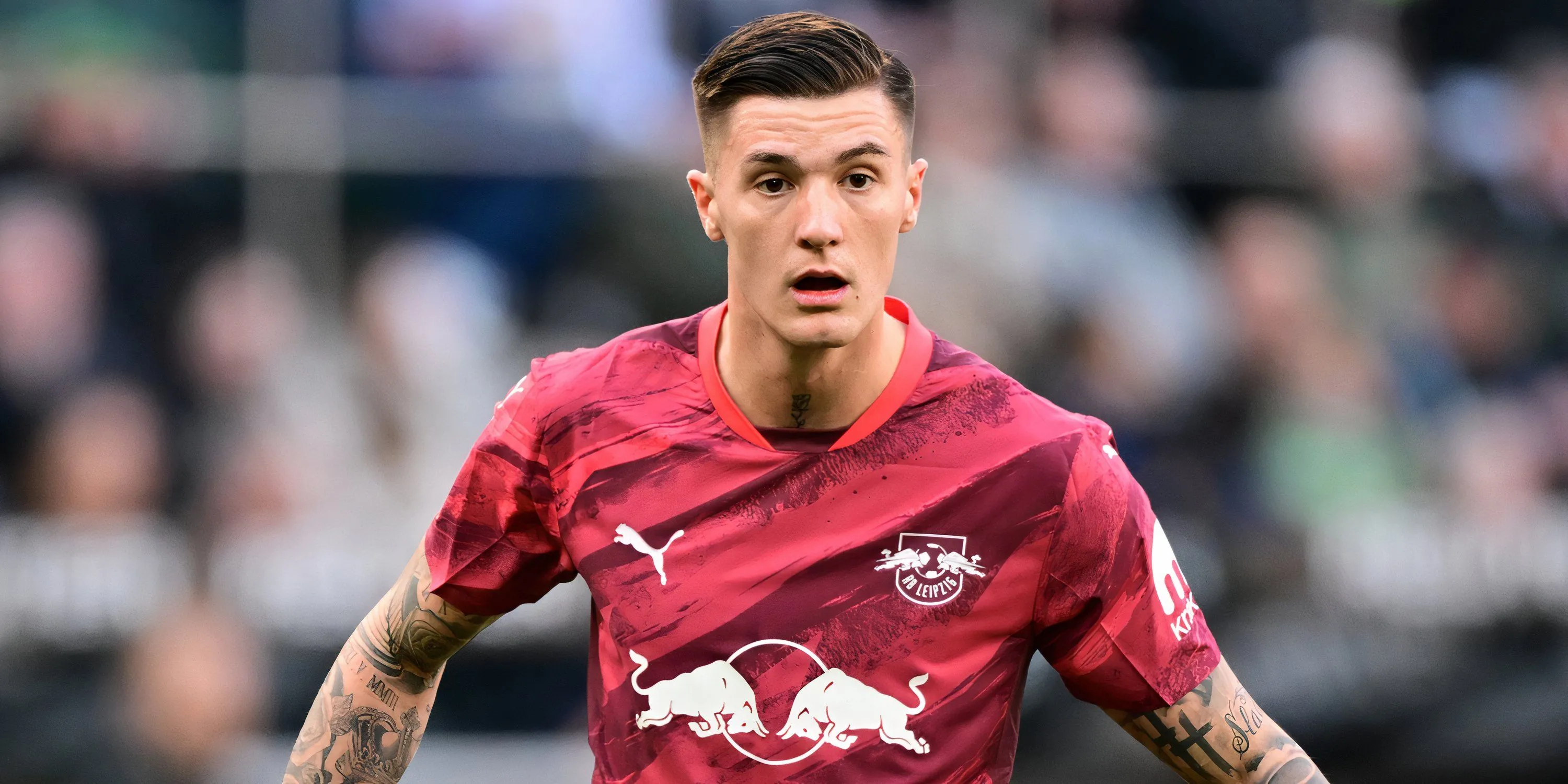 Tiền đạo Benjamin Sesko trong màu áo RB Leipzig, mục tiêu chuyển nhượng của Liverpool