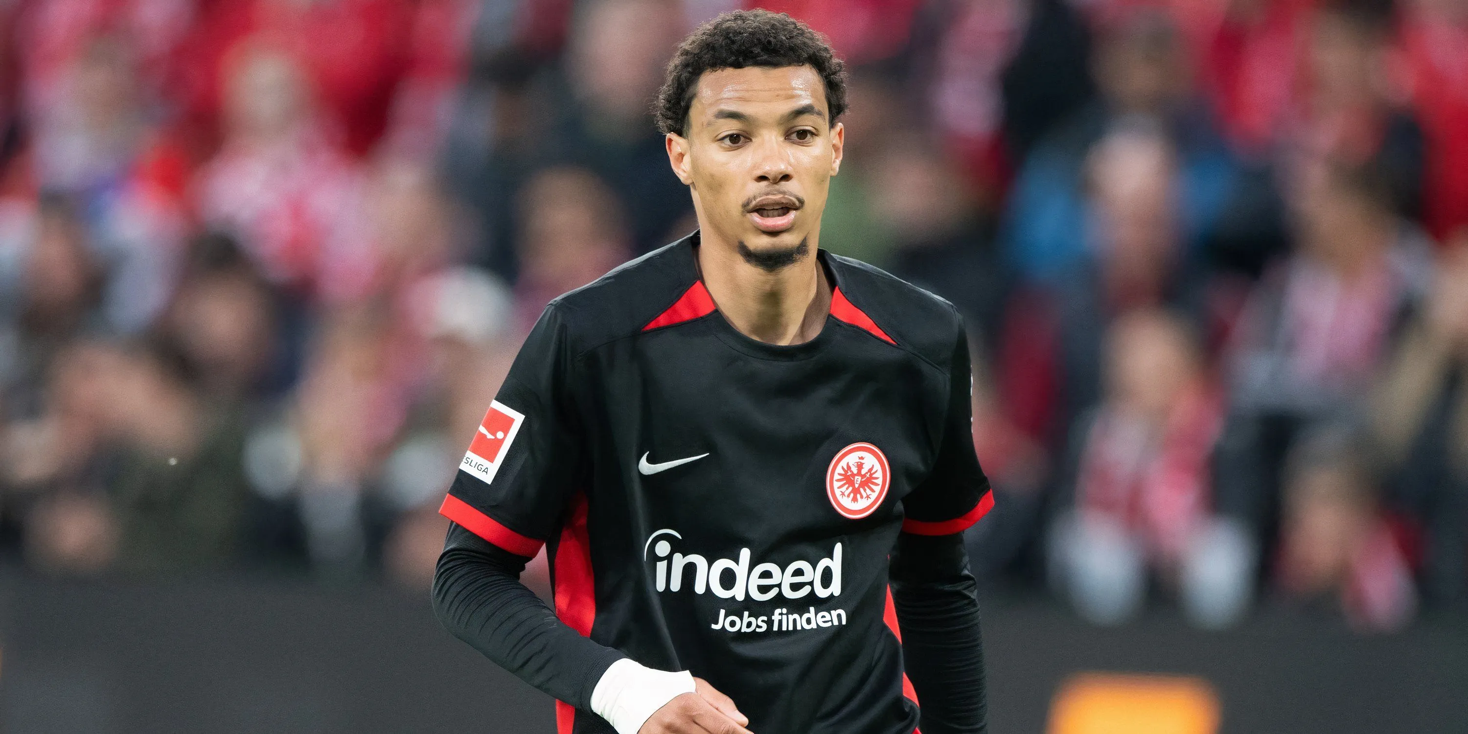 Tiền đạo Hugo Ekitike trong màu áo Eintracht Frankfurt