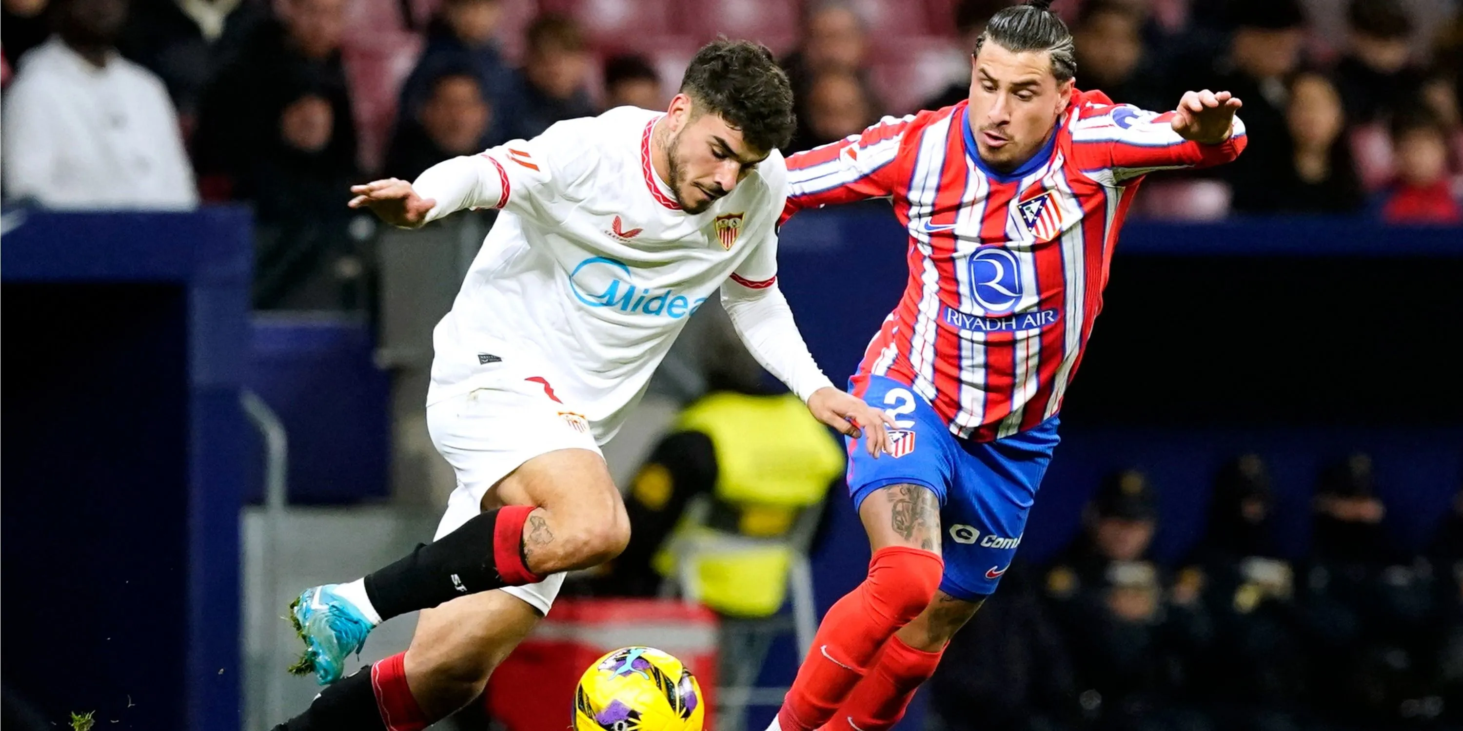 Tiền đạo Isaac Romero của Sevilla, mục tiêu cạnh tranh của Sheffield United và Ipswich Town.