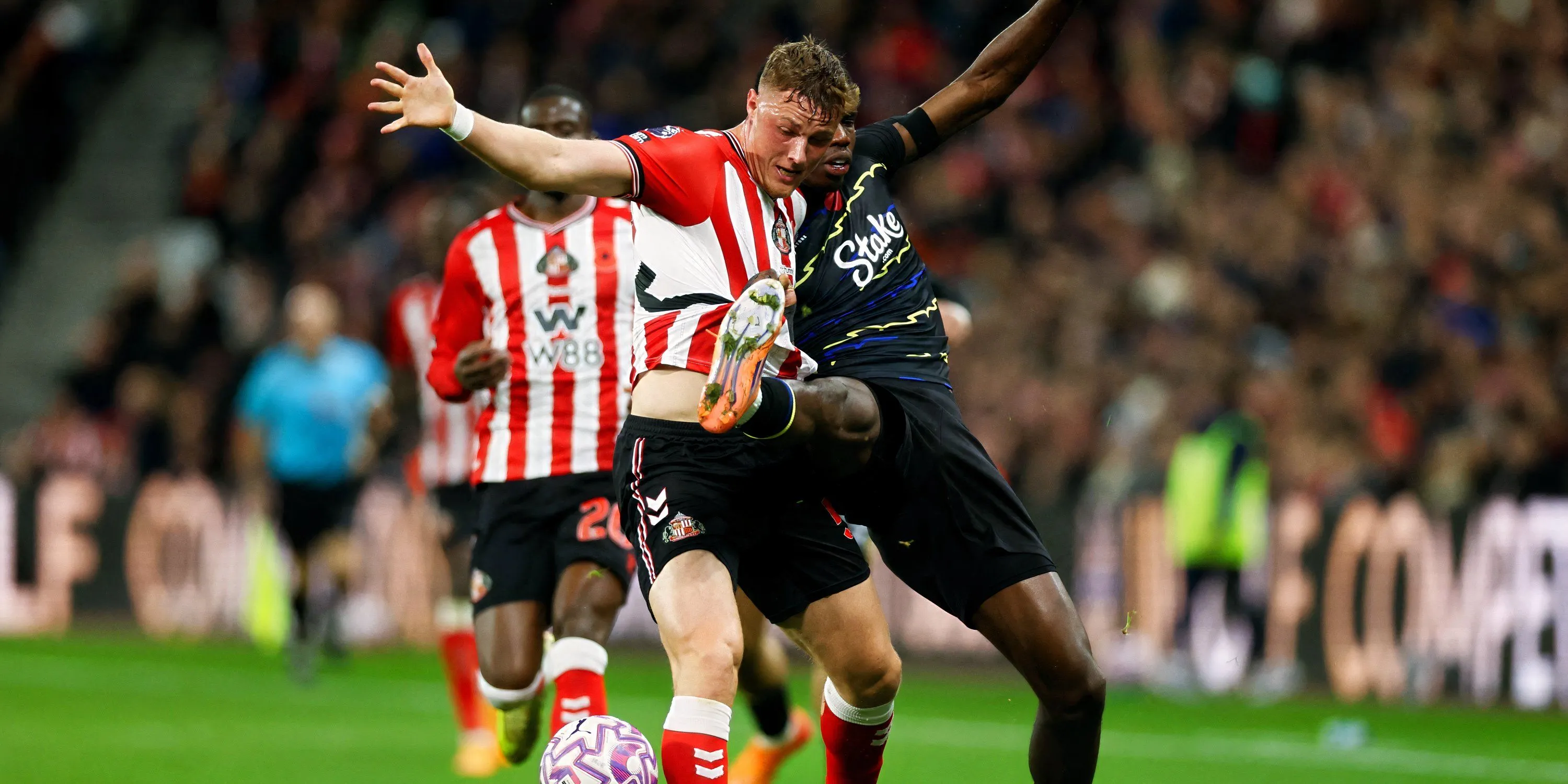 Thierno Barry vào sân cho Everton trong một trận đấu gần đây